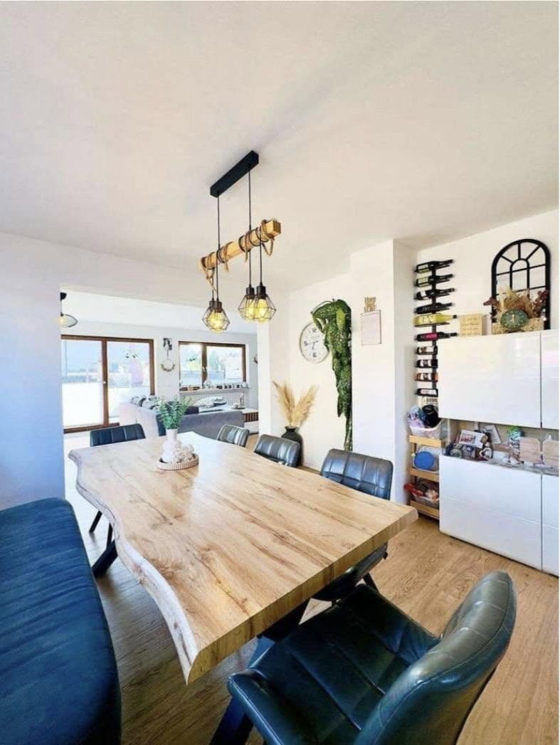 Predaj domu 177 m², pozemek 361 m², Meckenbeuren, Bádensko-Wurttembersko Predaj domu 177 m², pozemek 361 m², Meckenbeuren, Bádensko-Wurttembersko