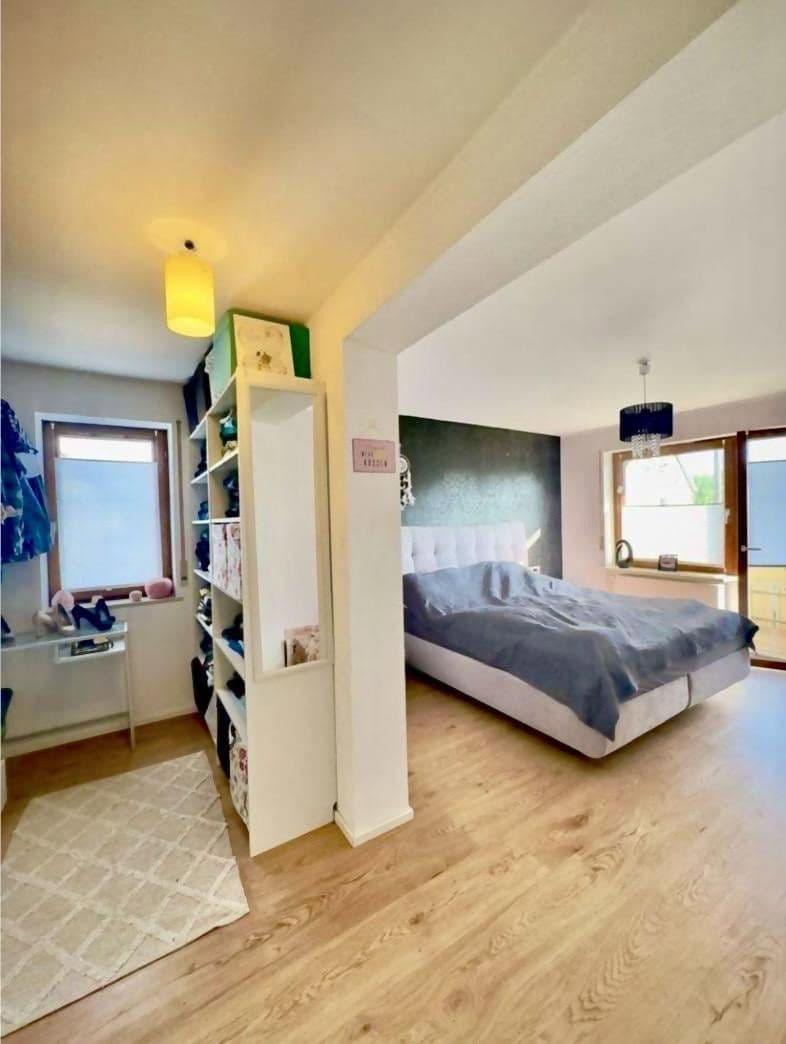 Predaj domu 177 m², pozemek 361 m², Meckenbeuren, Bádensko-Wurttembersko Predaj domu 177 m², pozemek 361 m², Meckenbeuren, Bádensko-Wurttembersko