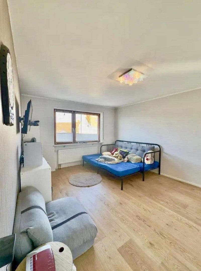 Predaj domu 177 m², pozemek 361 m², Meckenbeuren, Bádensko-Wurttembersko Predaj domu 177 m², pozemek 361 m², Meckenbeuren, Bádensko-Wurttembersko