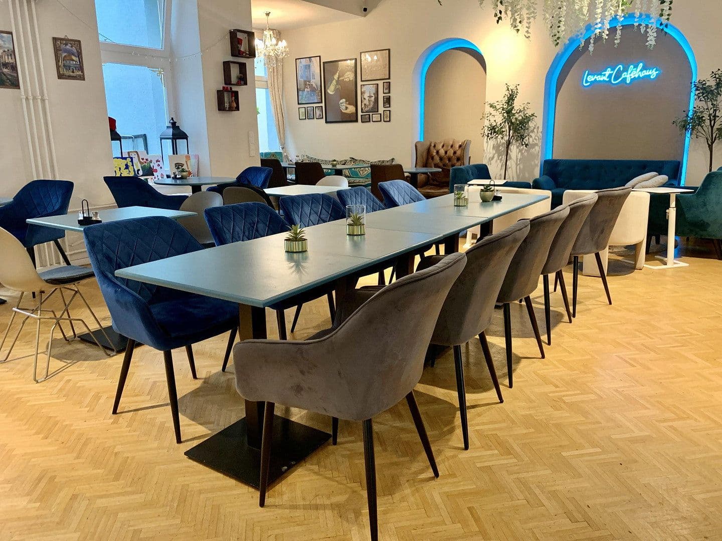 Prenájom nebytového priestoru 100 m², Trautenaustr. 5, Berlin, Berlín Prenájom nebytového priestoru 100 m², Trautenaustr. 5, Berlin, Berlín