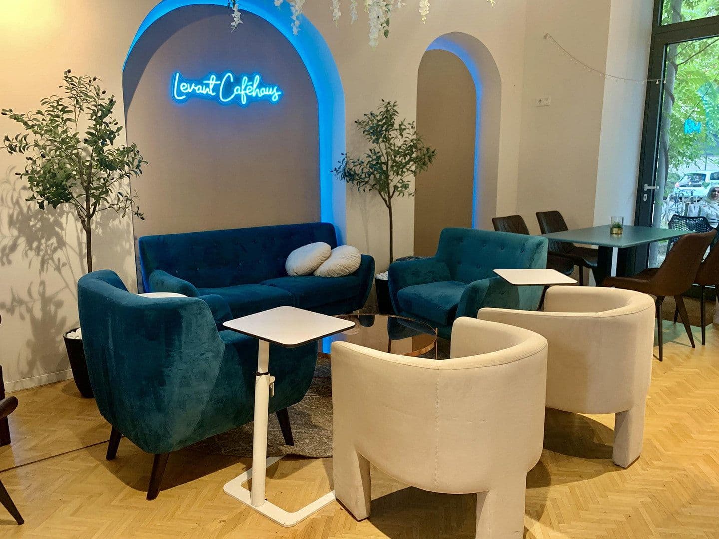 Prenájom nebytového priestoru 100 m², Trautenaustr. 5, Berlin, Berlín Prenájom nebytového priestoru 100 m², Trautenaustr. 5, Berlin, Berlín