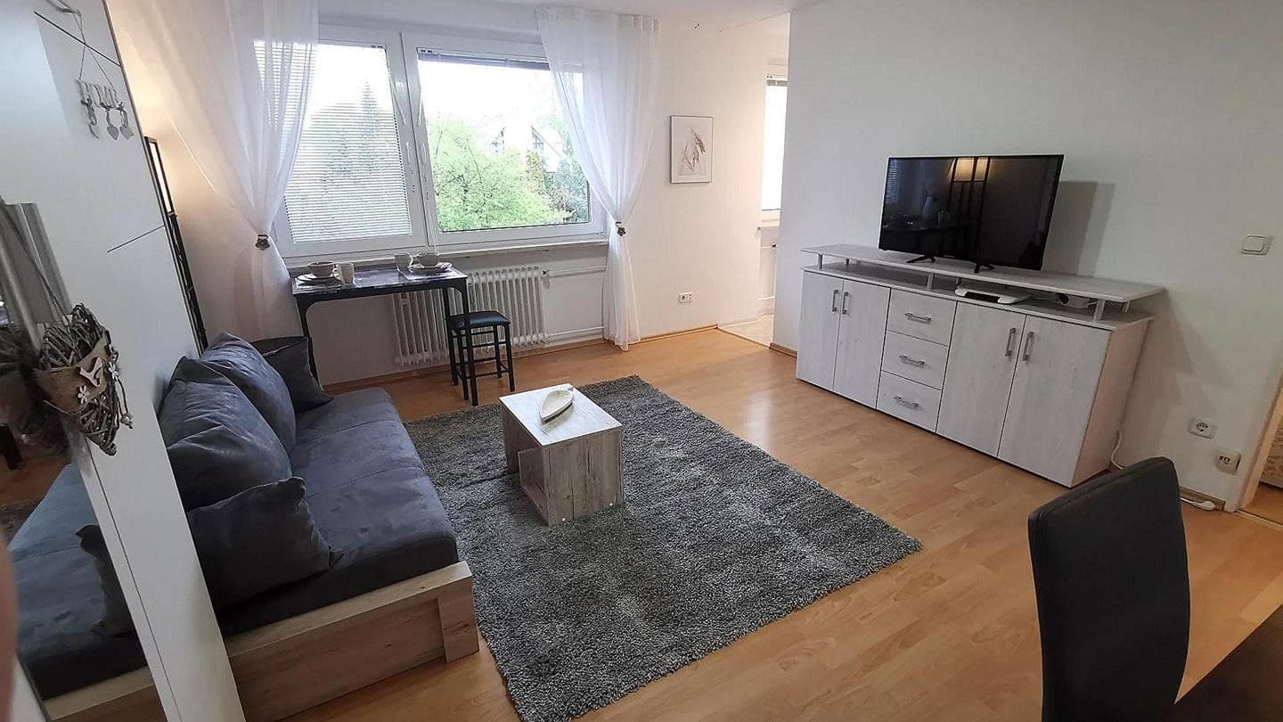 Prenájom bytu 1-izbový 29 m², München, Bavorsko Prenájom bytu 1-izbový 29 m², München, Bavorsko
