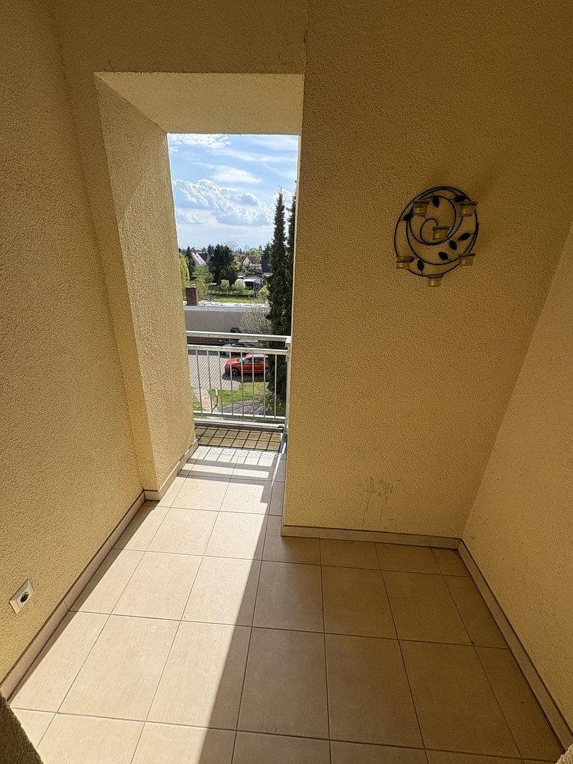 Prenájom bytu 2-izbový 58 m², Engelsdorfer Straße, Leipzig, Sasko Prenájom bytu 2-izbový 58 m², Engelsdorfer Straße, Leipzig, Sasko