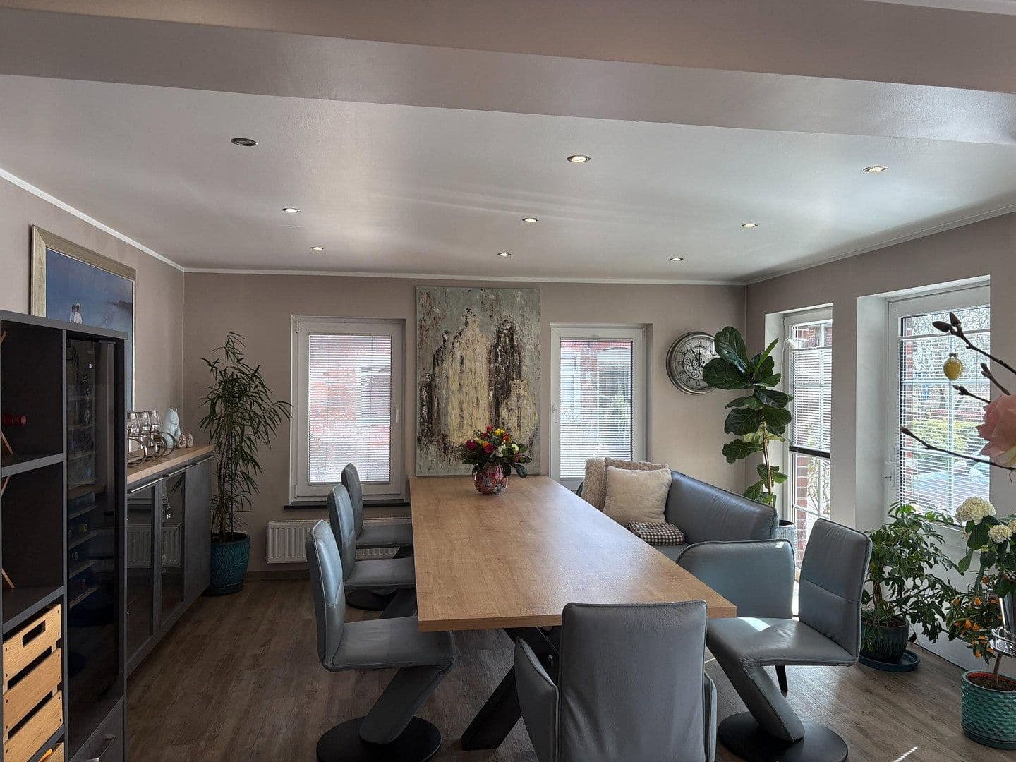 Predaj domu 220 m², pozemek 440 m², Krummhörn, Dolné Sasko Predaj domu 220 m², pozemek 440 m², Krummhörn, Dolné Sasko