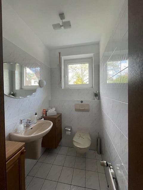 Prenájom domu 150 m², pozemek 344 m², Elsternweg, Ratingen, Severné Porýnie - Westfálsko Prenájom domu 150 m², pozemek 344 m², Elsternweg, Ratingen, Severné Porýnie - Westfálsko