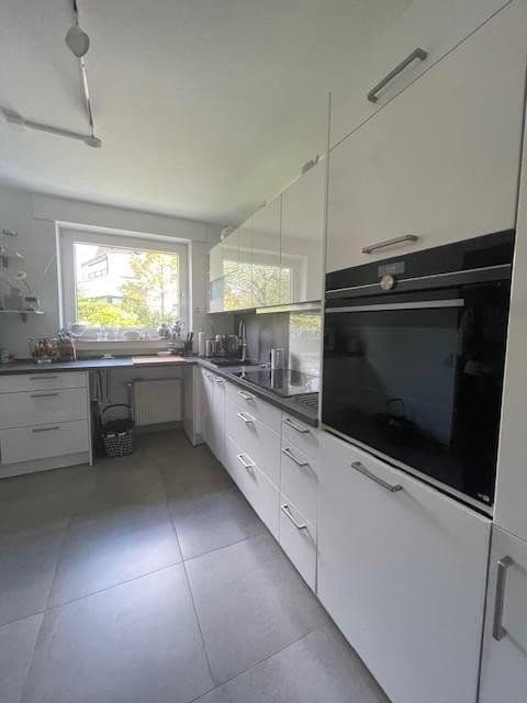 Prenájom domu 150 m², pozemek 344 m², Elsternweg, Ratingen, Severné Porýnie - Westfálsko Prenájom domu 150 m², pozemek 344 m², Elsternweg, Ratingen, Severné Porýnie - Westfálsko