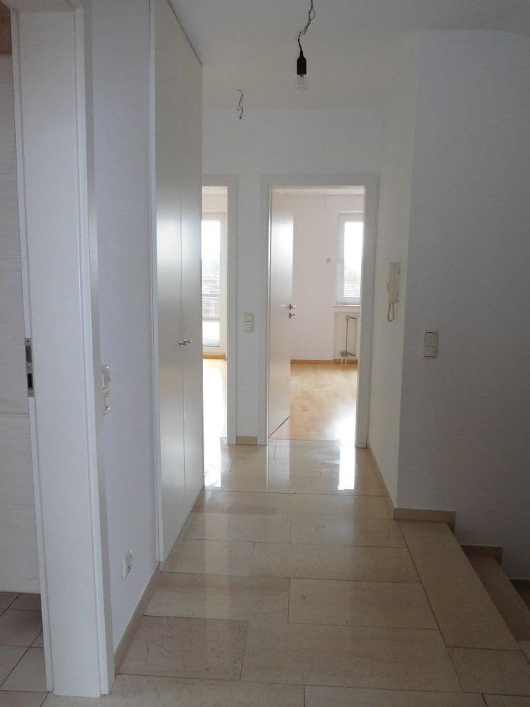 Prenájom domu 150 m², pozemek 344 m², Elsternweg, Ratingen, Severné Porýnie - Westfálsko Prenájom domu 150 m², pozemek 344 m², Elsternweg, Ratingen, Severné Porýnie - Westfálsko