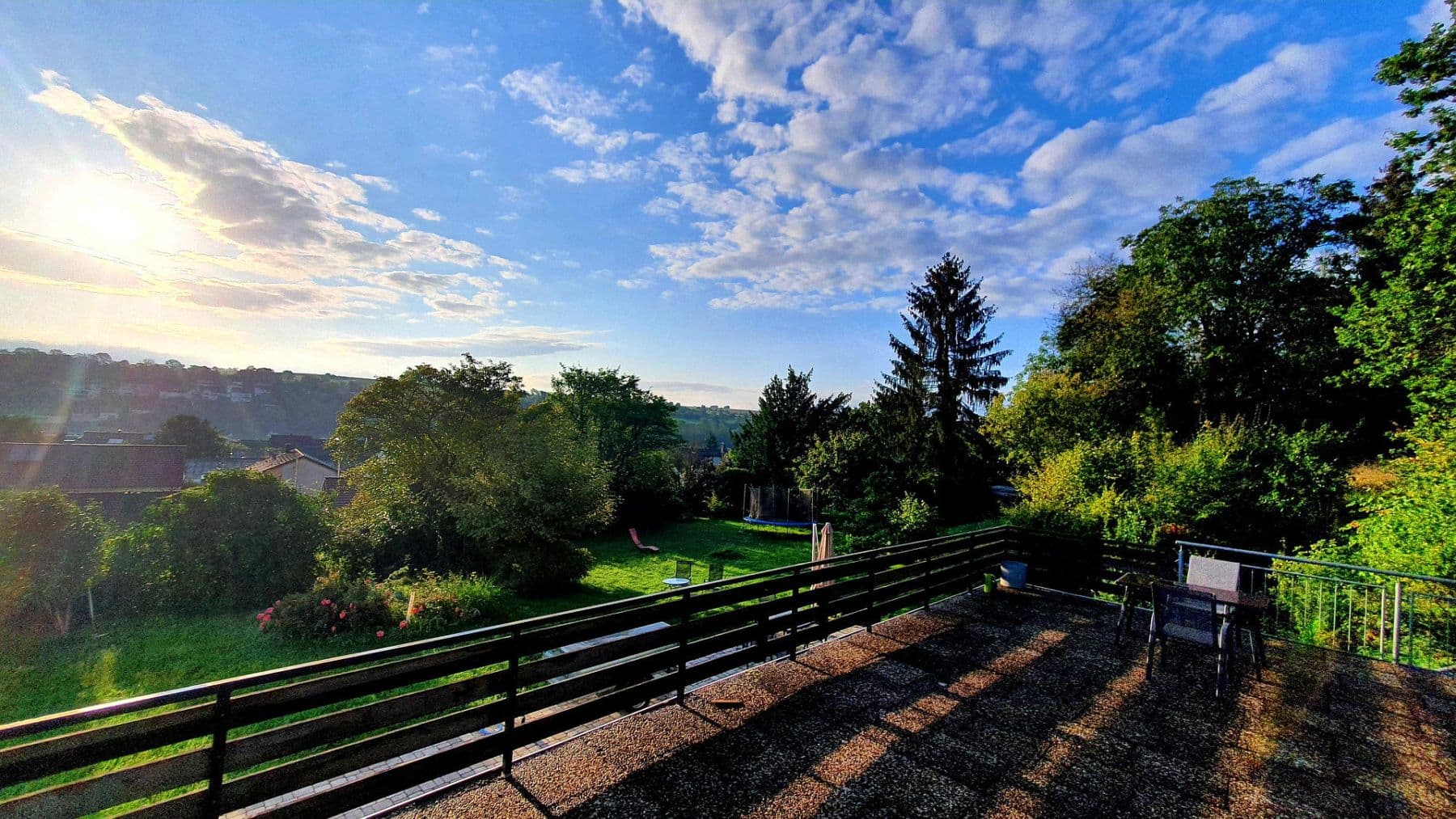 Predaj domu 292 m², pozemek 3.012 m², Neudenau, Bádensko-Wurttembersko Predaj domu 292 m², pozemek 3.012 m², Neudenau, Bádensko-Wurttembersko