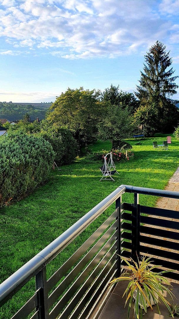 Predaj domu 292 m², pozemek 3.012 m², Neudenau, Bádensko-Wurttembersko Predaj domu 292 m², pozemek 3.012 m², Neudenau, Bádensko-Wurttembersko