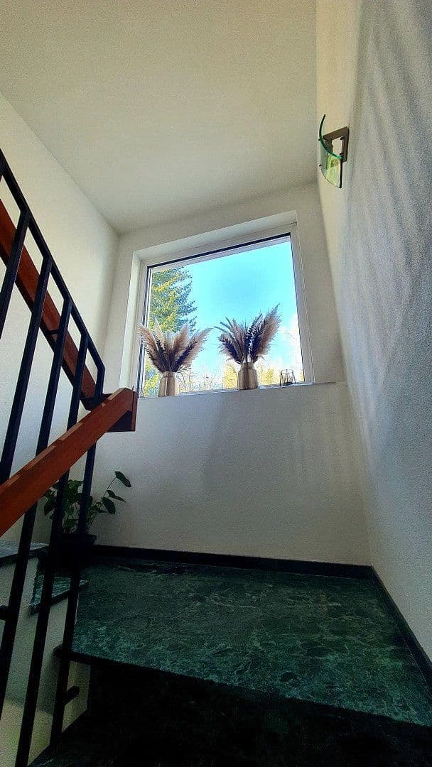 Predaj domu 292 m², pozemek 3.012 m², Neudenau, Bádensko-Wurttembersko Predaj domu 292 m², pozemek 3.012 m², Neudenau, Bádensko-Wurttembersko