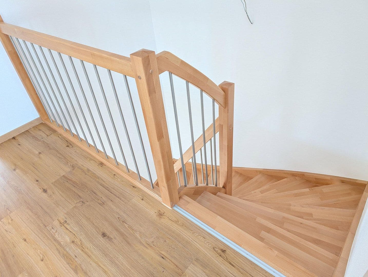 Prenájom domu 153 m², pozemek 684 m², Boschstraße 6, Heldenstein, Bavorsko Prenájom domu 153 m², pozemek 684 m², Boschstraße 6, Heldenstein, Bavorsko