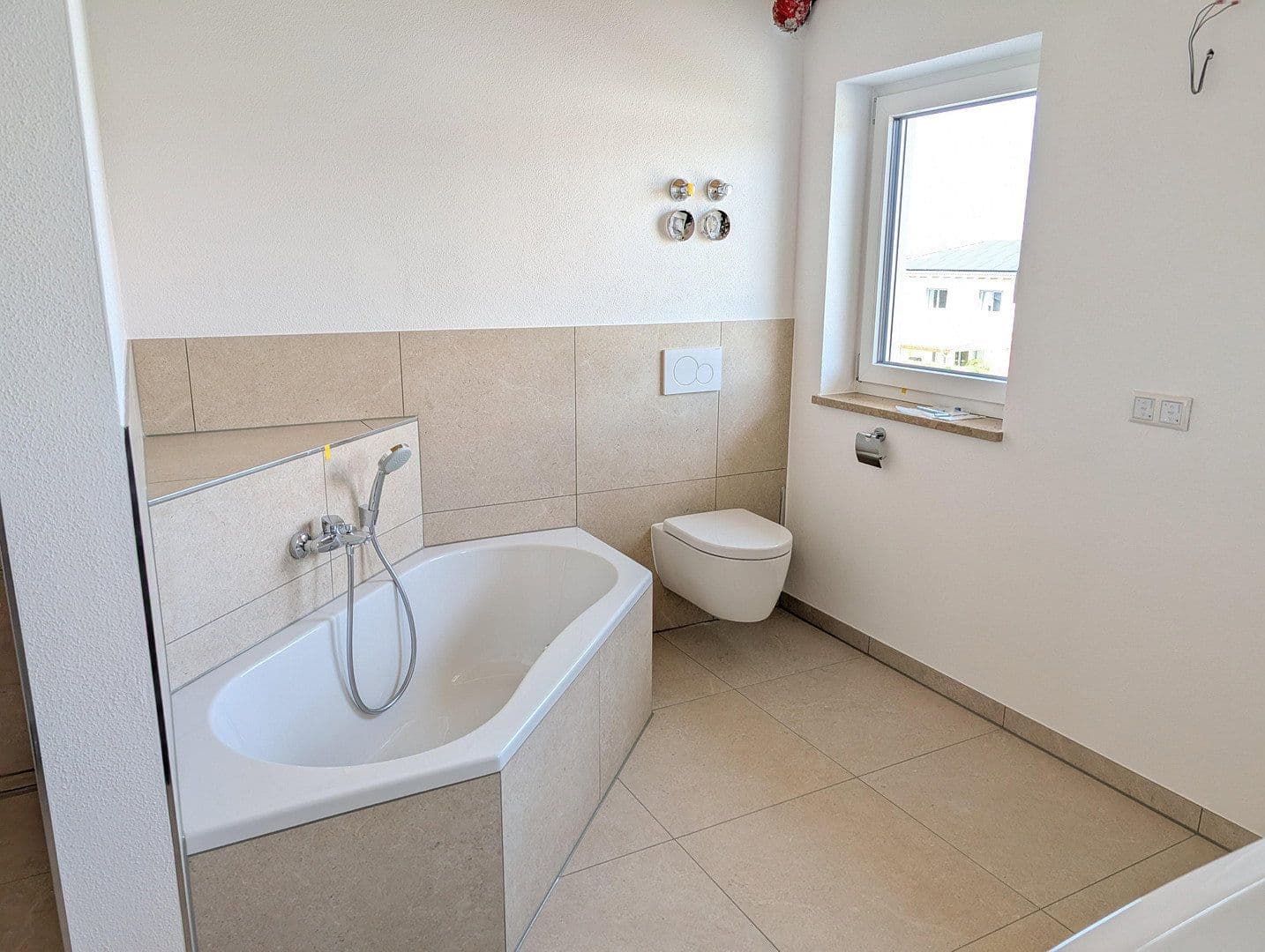 Prenájom domu 153 m², pozemek 684 m², Boschstraße 6, Heldenstein, Bavorsko Prenájom domu 153 m², pozemek 684 m², Boschstraße 6, Heldenstein, Bavorsko