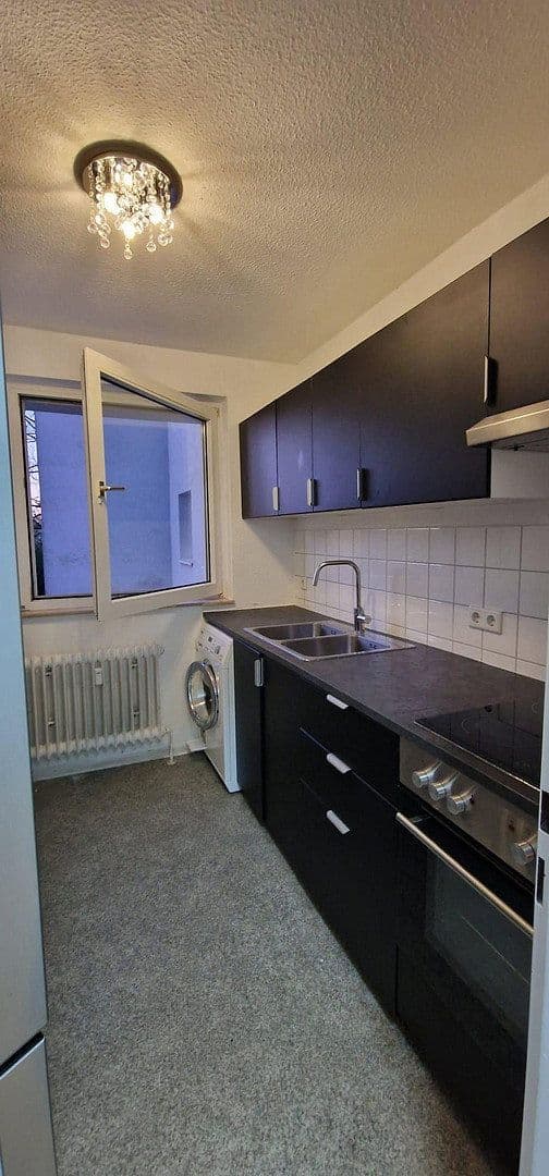 Prenájom bytu 2-izbový 56 m², Düsseldorfer Straße 4, Wiesbaden, Hesensko Prenájom bytu 2-izbový 56 m², Düsseldorfer Straße 4, Wiesbaden, Hesensko