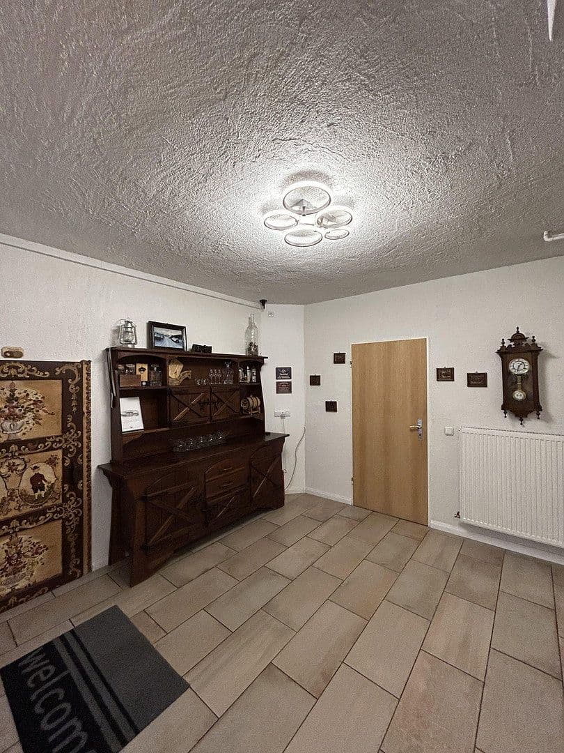 Predaj domu 200 m², pozemek 628 m², Hammersbach, Hesensko Predaj domu 200 m², pozemek 628 m², Hammersbach, Hesensko