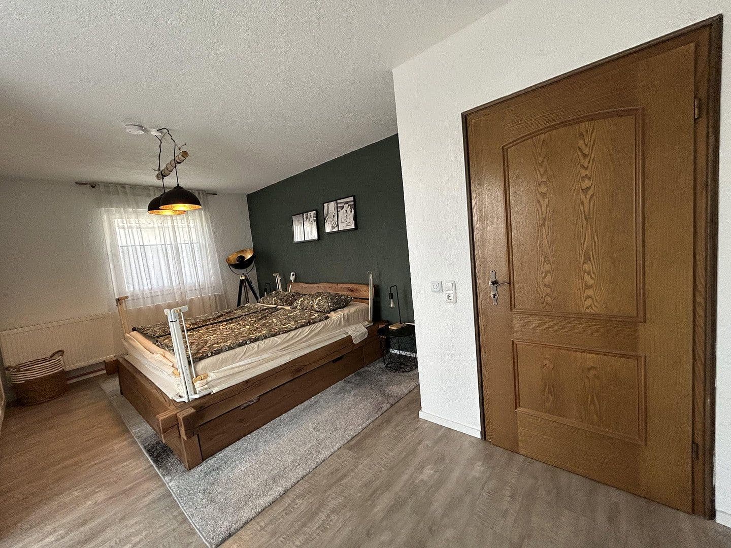 Predaj domu 200 m², pozemek 628 m², Hammersbach, Hesensko Predaj domu 200 m², pozemek 628 m², Hammersbach, Hesensko