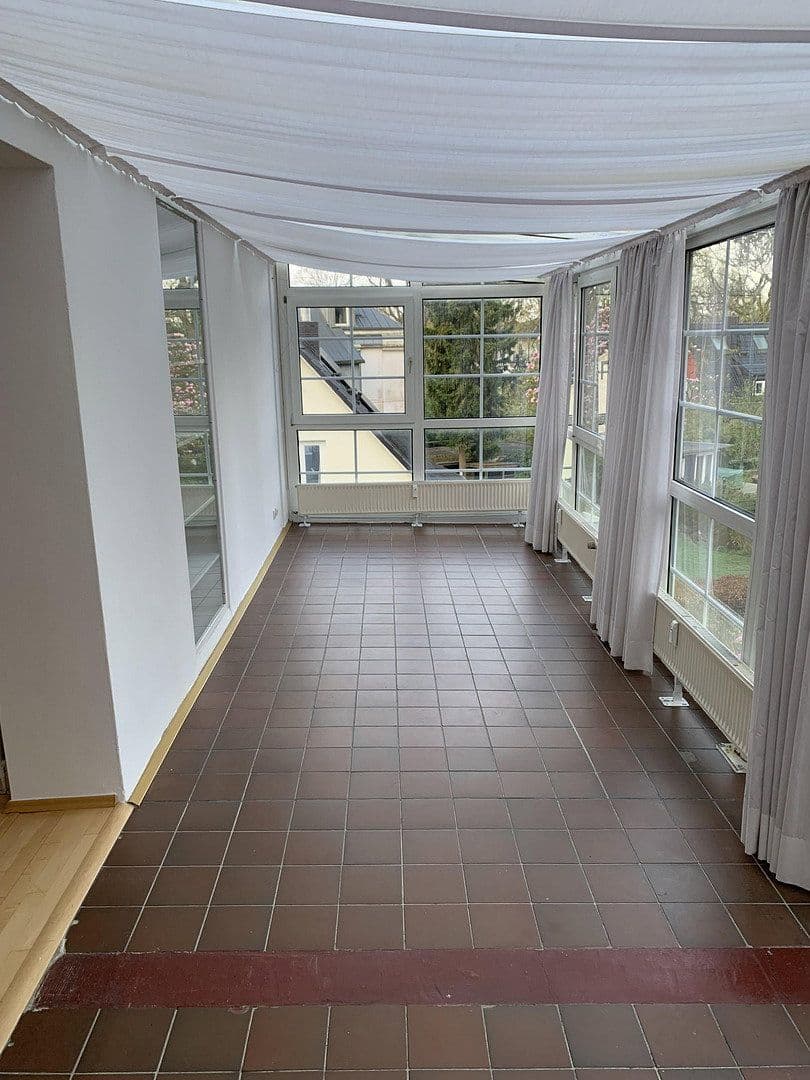 Prenájom bytu 2-izbový 72 m², Hamburg, Hamburg Prenájom bytu 2-izbový 72 m², Hamburg, Hamburg