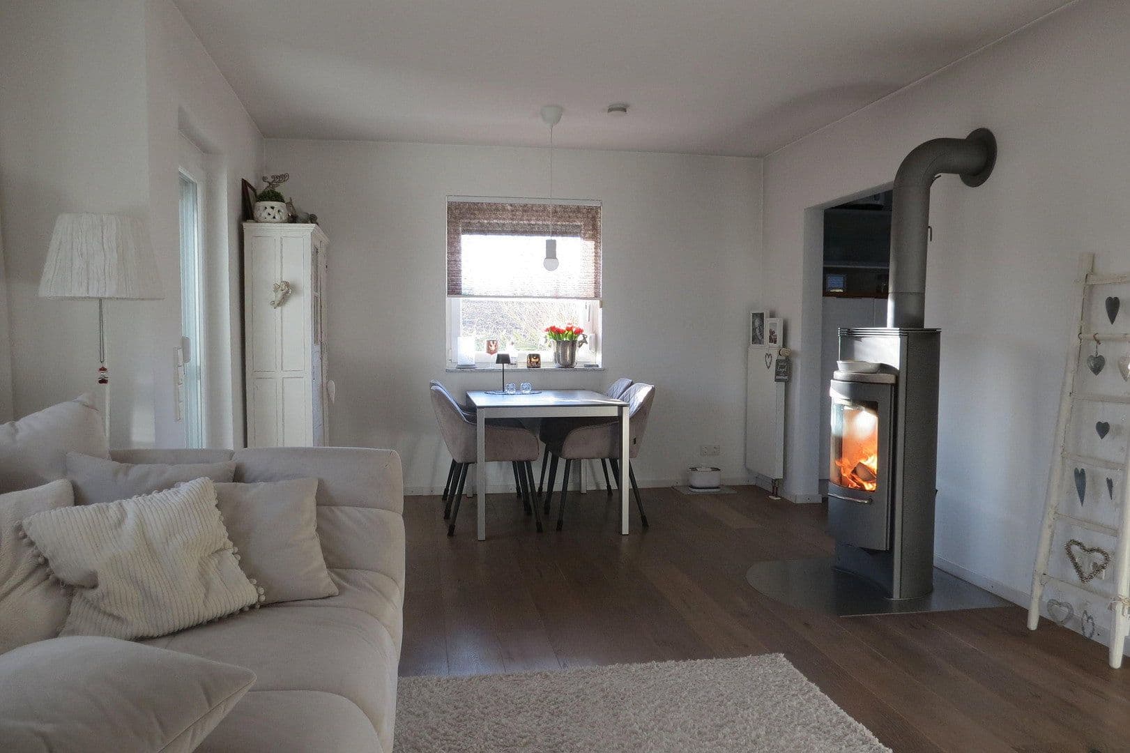 Predaj domu 103 m², pozemek 266 m², Marbach am Neckar, Bádensko-Wurttembersko Predaj domu 103 m², pozemek 266 m², Marbach am Neckar, Bádensko-Wurttembersko