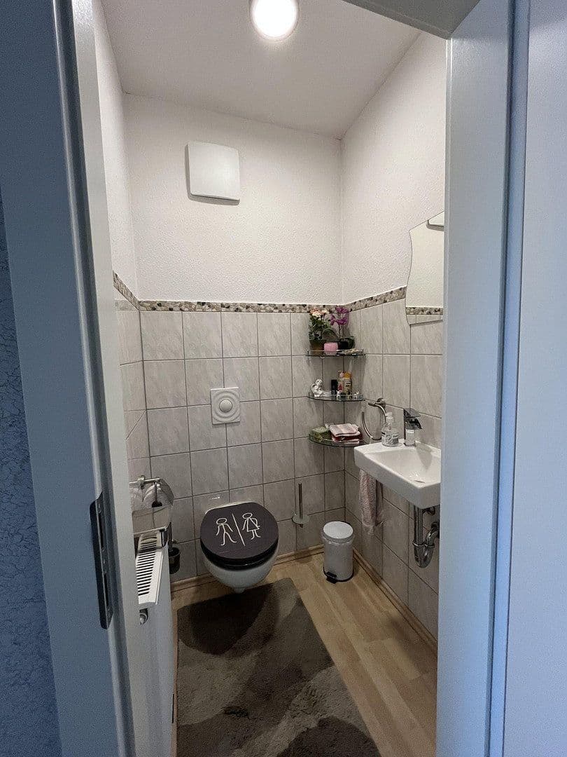 Predaj bytu 3-izbový 84 m², Rietburgstrasse 2, Maxdorf, Porýnie-Falcko Predaj bytu 3-izbový 84 m², Rietburgstrasse 2, Maxdorf, Porýnie-Falcko