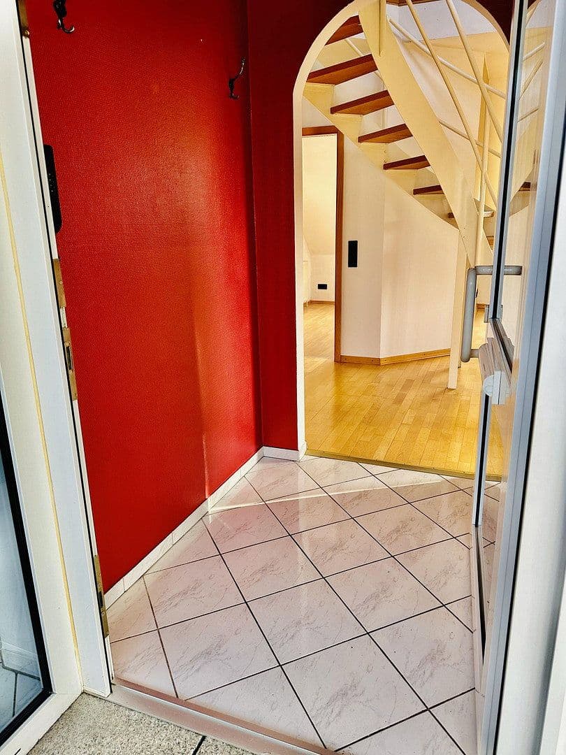 Prenájom bytu 3-izbový 87 m², Großhorst 11, Isernhagen, Dolné Sasko Prenájom bytu 3-izbový 87 m², Großhorst 11, Isernhagen, Dolné Sasko