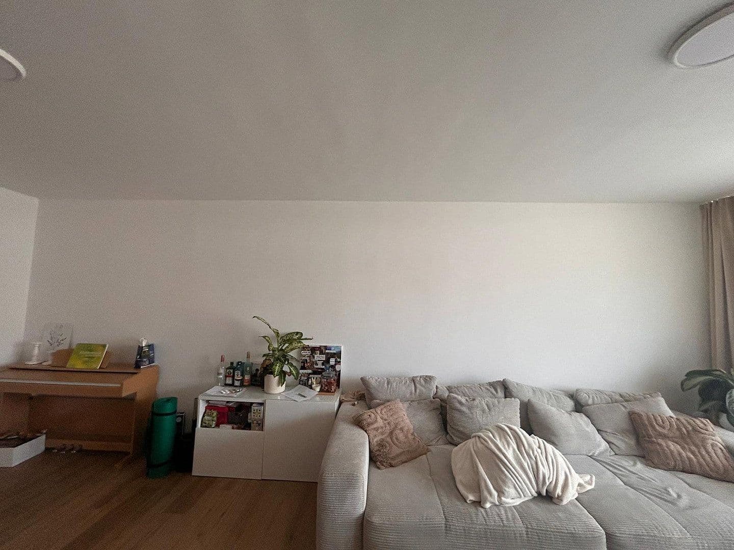 Prenájom bytu 2-izbový 66 m², Erkelenzer Str. 7a, Krefeld, Severné Porýnie - Westfálsko Prenájom bytu 2-izbový 66 m², Erkelenzer Str. 7a, Krefeld, Severné Porýnie - Westfálsko