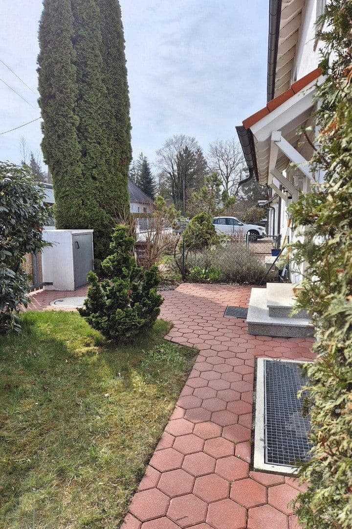 Predaj domu 150 m², pozemek 426 m², Eichenau, Bavorsko Predaj domu 150 m², pozemek 426 m², Eichenau, Bavorsko