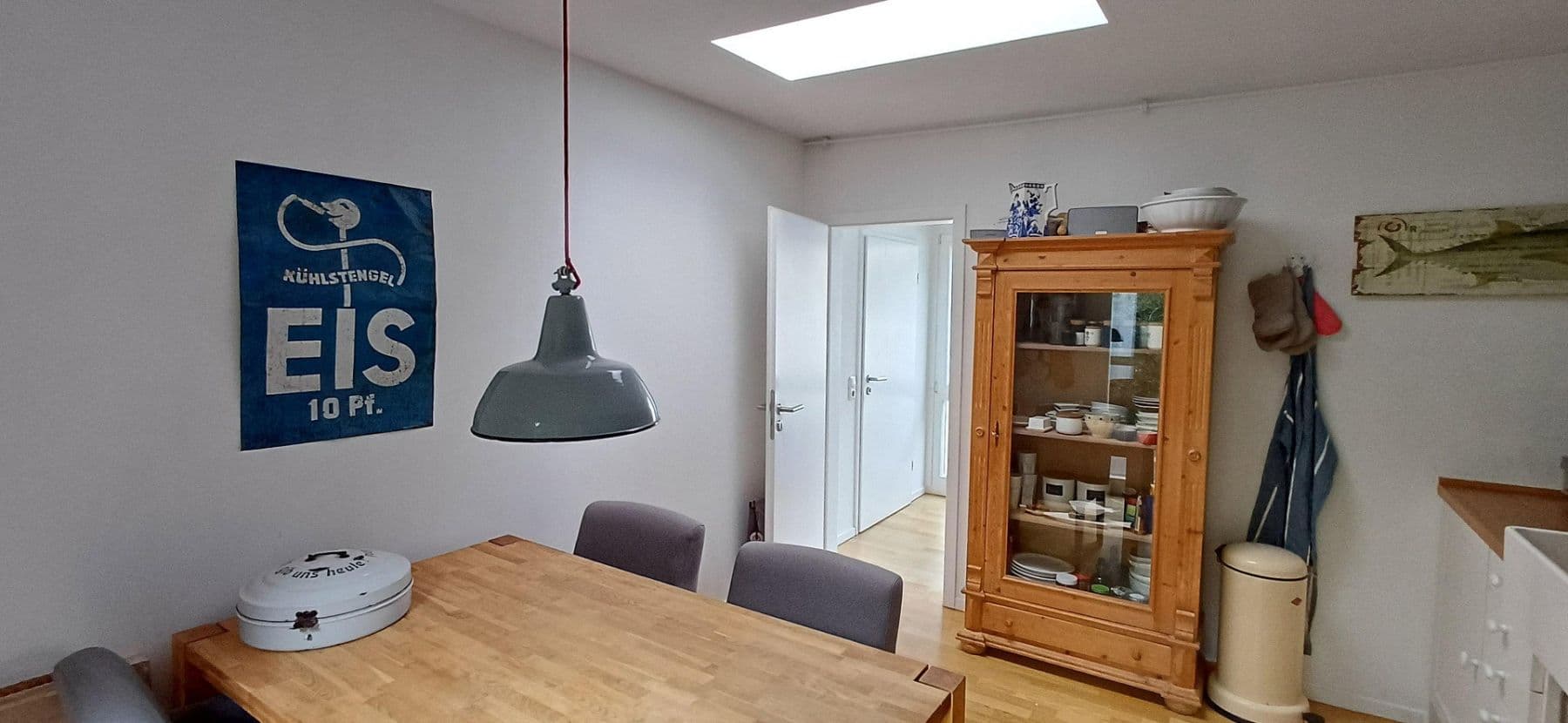 Predaj domu 133 m², pozemek 850 m², Silker Weiche 7, Reinbek, Šlezvicko-Holštajnsko Predaj domu 133 m², pozemek 850 m², Silker Weiche 7, Reinbek, Šlezvicko-Holštajnsko