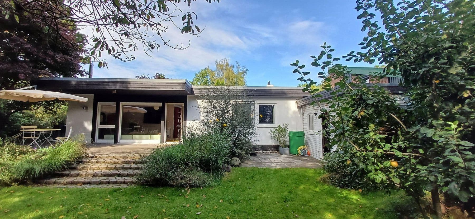 Predaj domu 133 m², pozemek 850 m², Silker Weiche 7, Reinbek, Šlezvicko-Holštajnsko Predaj domu 133 m², pozemek 850 m², Silker Weiche 7, Reinbek, Šlezvicko-Holštajnsko