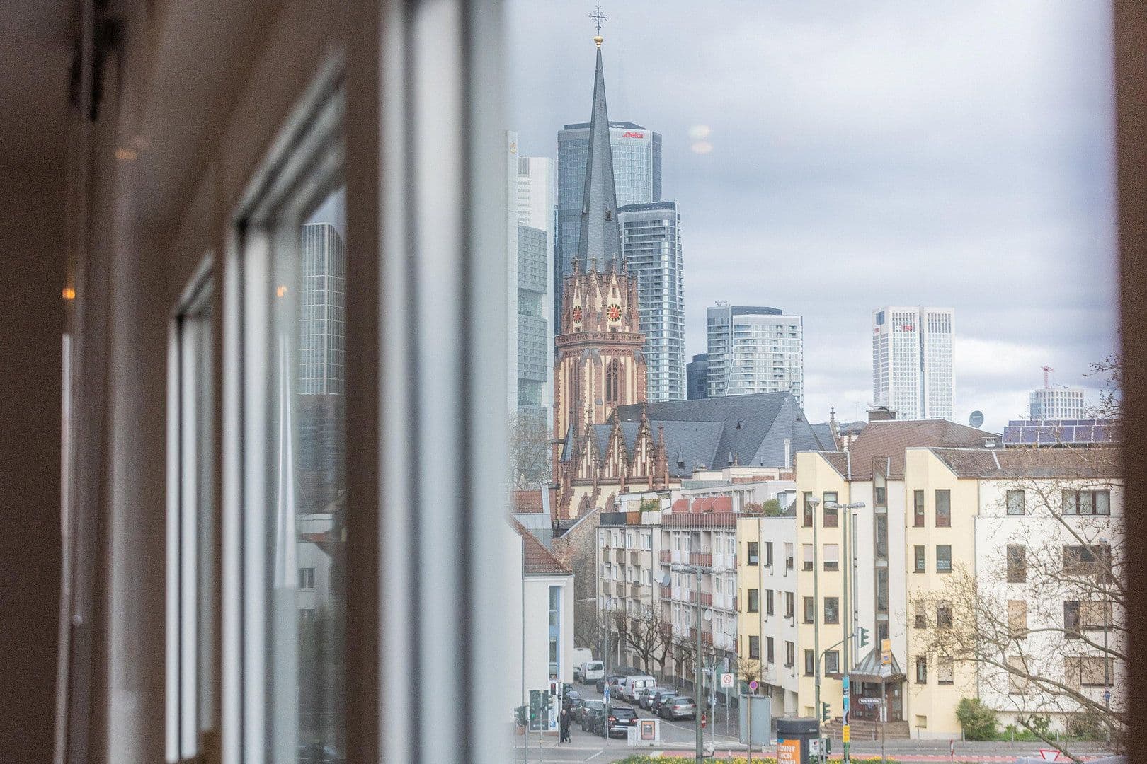 Prenájom bytu 1-izbový 40 m², Brückenstraße 17, Frankfurt, Hesensko Prenájom bytu 1-izbový 40 m², Brückenstraße 17, Frankfurt, Hesensko