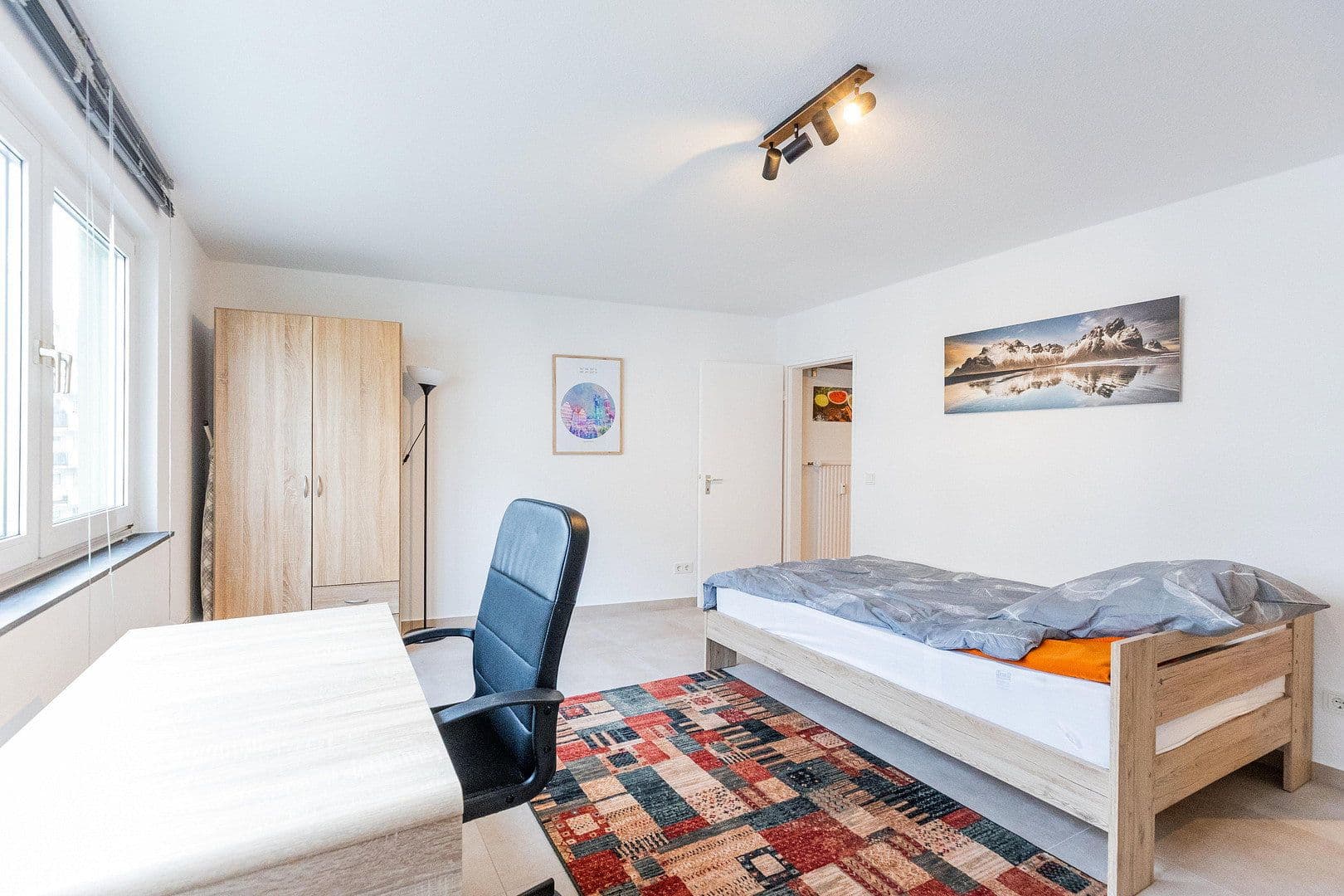 Prenájom bytu 1-izbový 40 m², Brückenstraße 17, Frankfurt, Hesensko Prenájom bytu 1-izbový 40 m², Brückenstraße 17, Frankfurt, Hesensko