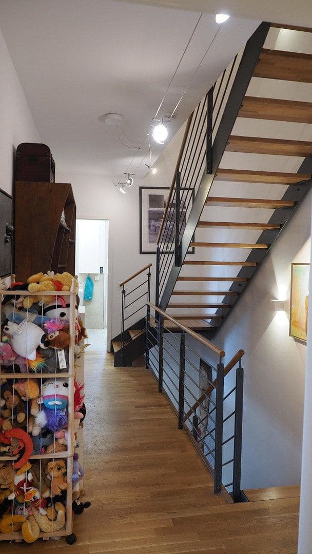 Predaj domu 210 m², pozemek 2.600 m², Potsdam, Brandenbursko Predaj domu 210 m², pozemek 2.600 m², Potsdam, Brandenbursko