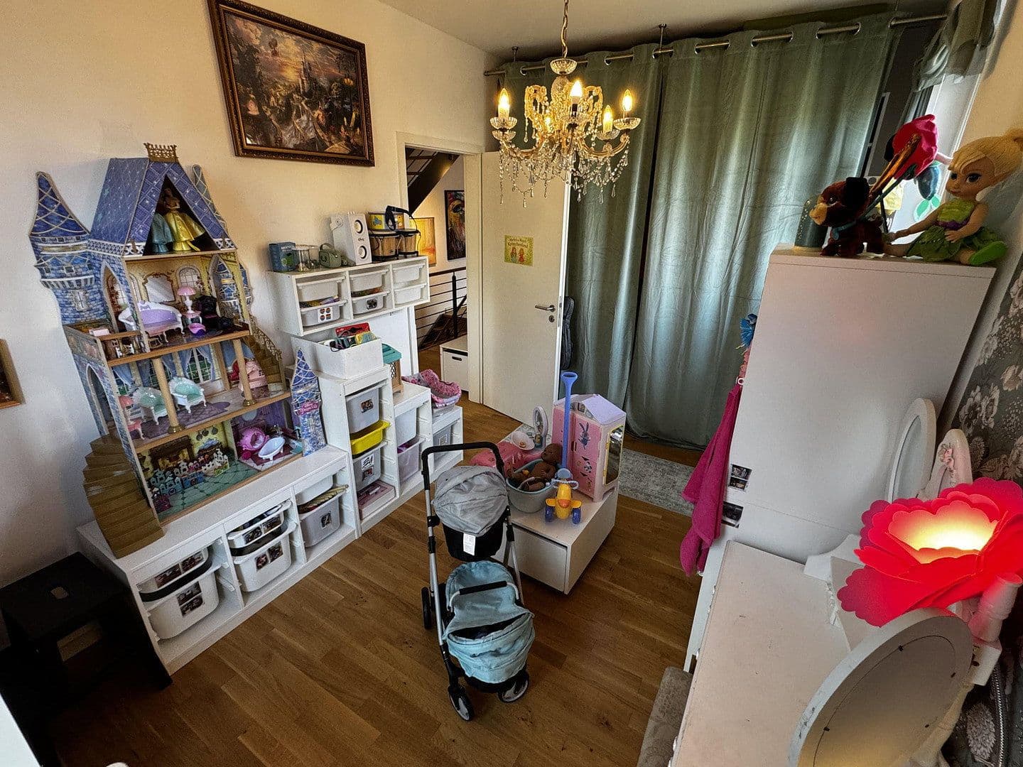 Predaj domu 210 m², pozemek 2.600 m², Potsdam, Brandenbursko Predaj domu 210 m², pozemek 2.600 m², Potsdam, Brandenbursko