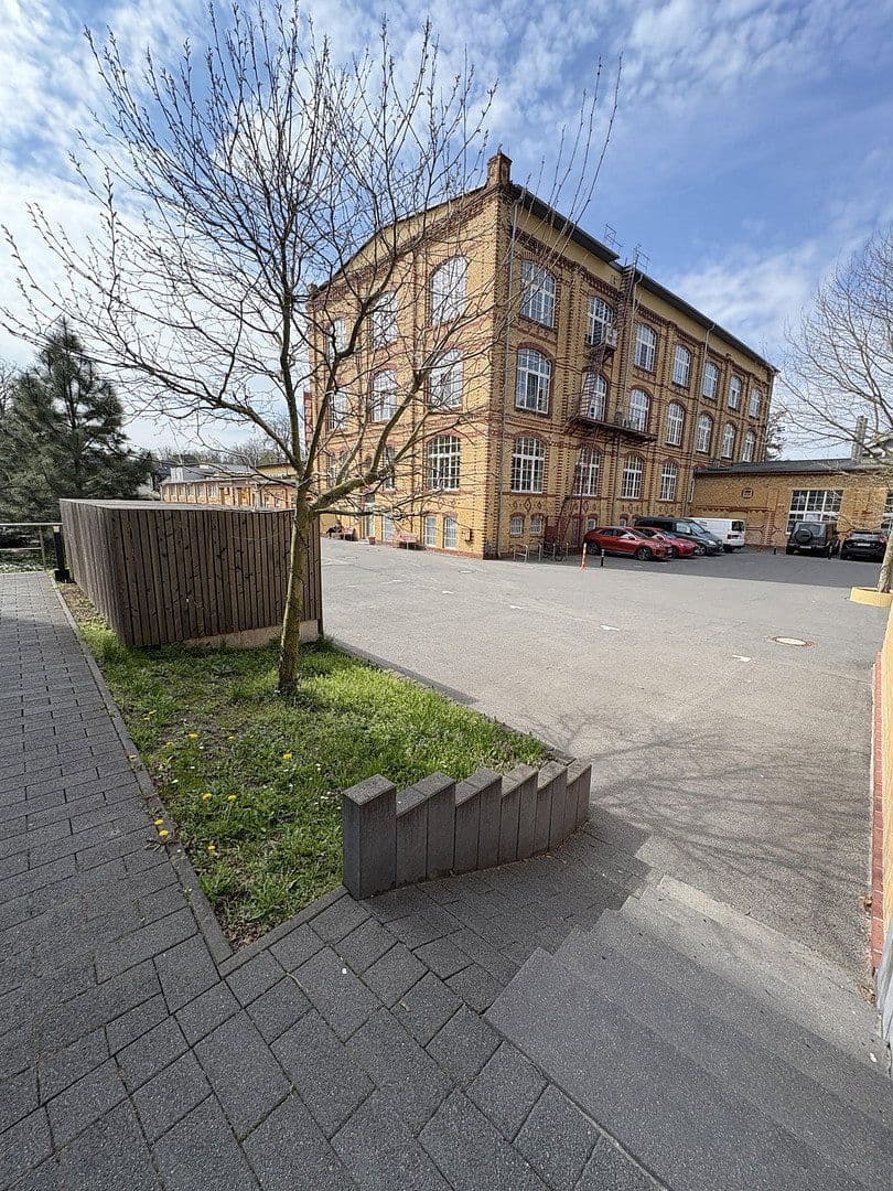 Predaj domu 210 m², pozemek 2.600 m², Potsdam, Brandenbursko Predaj domu 210 m², pozemek 2.600 m², Potsdam, Brandenbursko