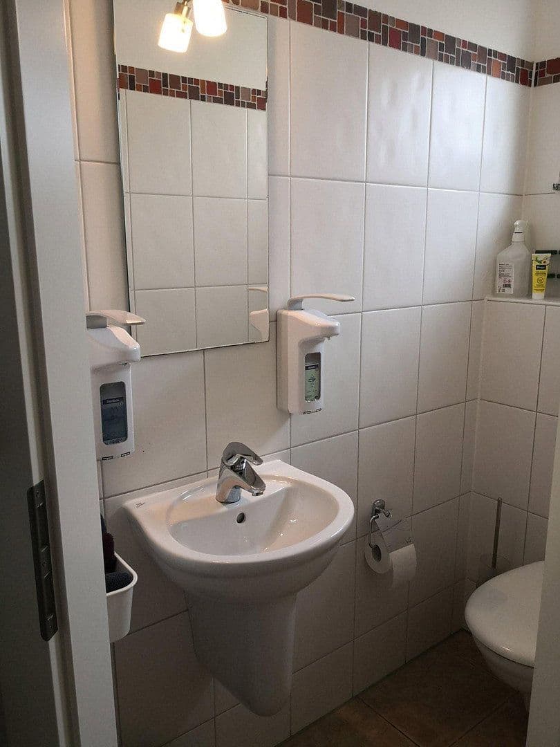 Predaj domu 138 m², pozemek 167 m², Leverkusen, Severné Porýnie - Westfálsko Predaj domu 138 m², pozemek 167 m², Leverkusen, Severné Porýnie - Westfálsko