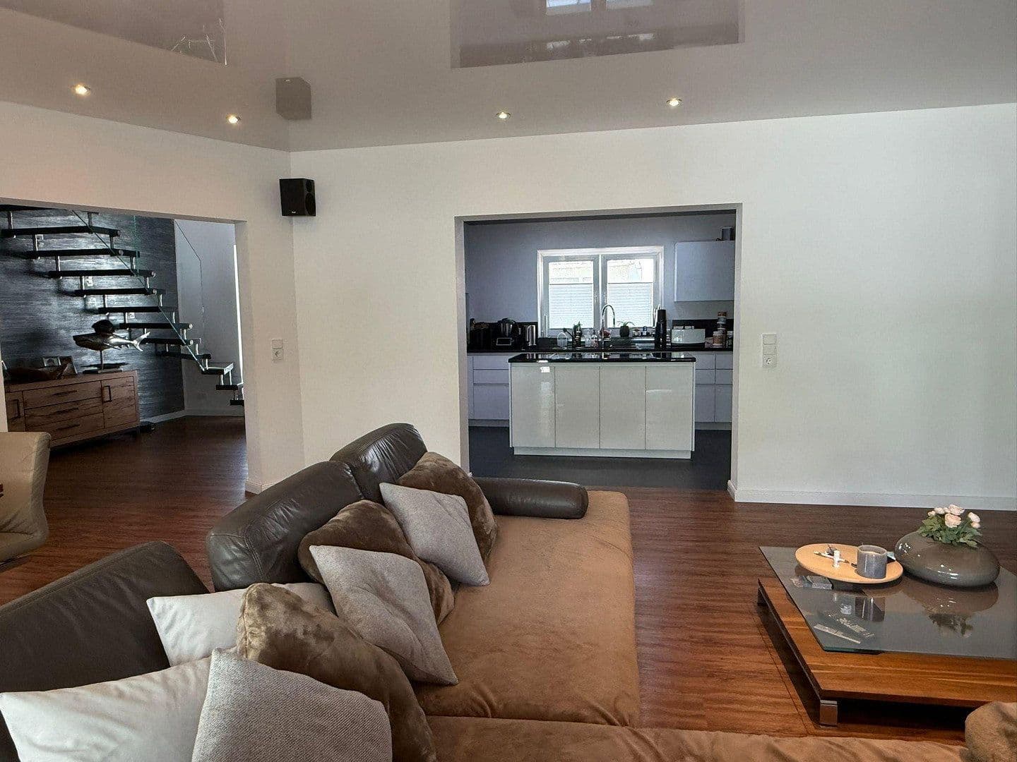 Predaj domu 157 m², pozemek 500 m², Lustadt, Porýnie-Falcko Predaj domu 157 m², pozemek 500 m², Lustadt, Porýnie-Falcko