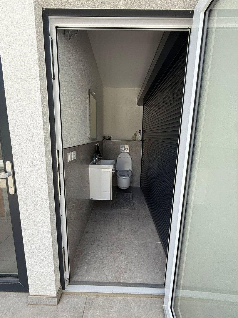 Predaj domu 157 m², pozemek 500 m², Lustadt, Porýnie-Falcko Predaj domu 157 m², pozemek 500 m², Lustadt, Porýnie-Falcko