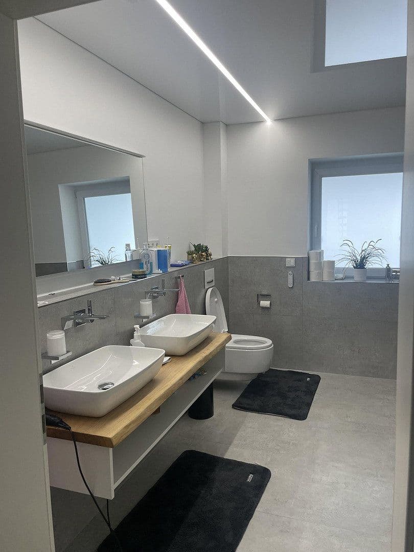 Predaj domu 157 m², pozemek 500 m², Lustadt, Porýnie-Falcko Predaj domu 157 m², pozemek 500 m², Lustadt, Porýnie-Falcko