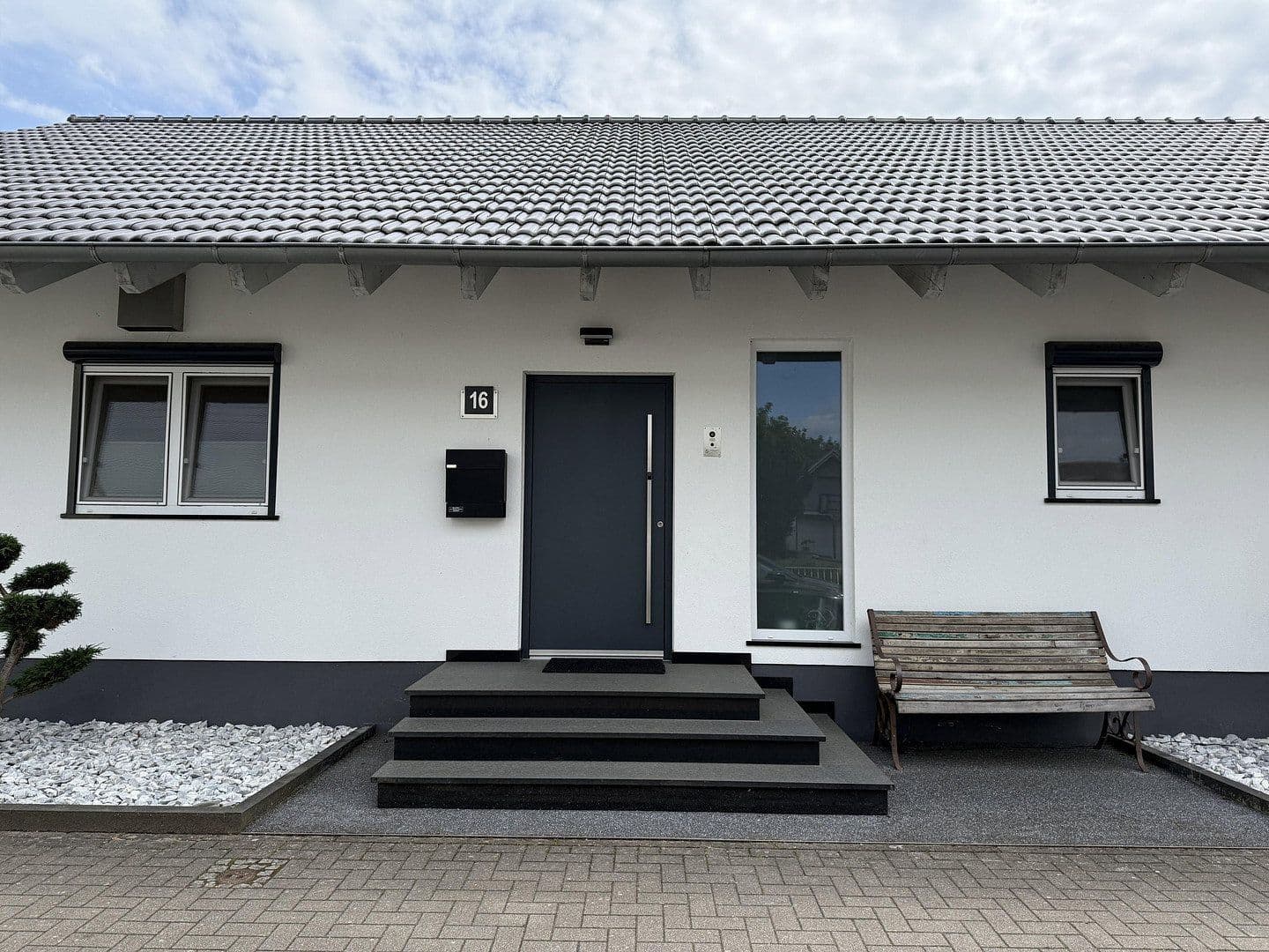 Predaj domu 157 m², pozemek 500 m², Lustadt, Porýnie-Falcko Predaj domu 157 m², pozemek 500 m², Lustadt, Porýnie-Falcko