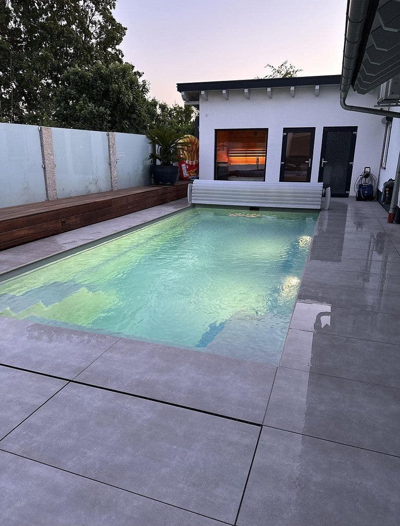 Predaj domu 157 m², pozemek 500 m², Lustadt, Porýnie-Falcko Predaj domu 157 m², pozemek 500 m², Lustadt, Porýnie-Falcko