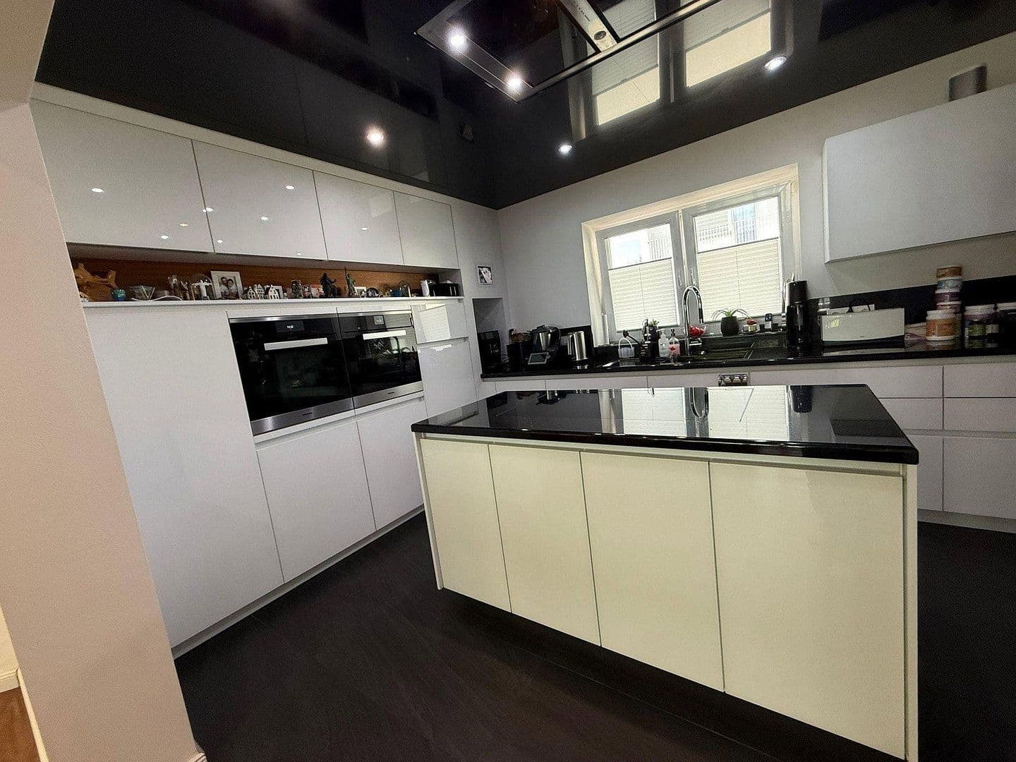 Predaj domu 157 m², pozemek 500 m², Lustadt, Porýnie-Falcko Predaj domu 157 m², pozemek 500 m², Lustadt, Porýnie-Falcko