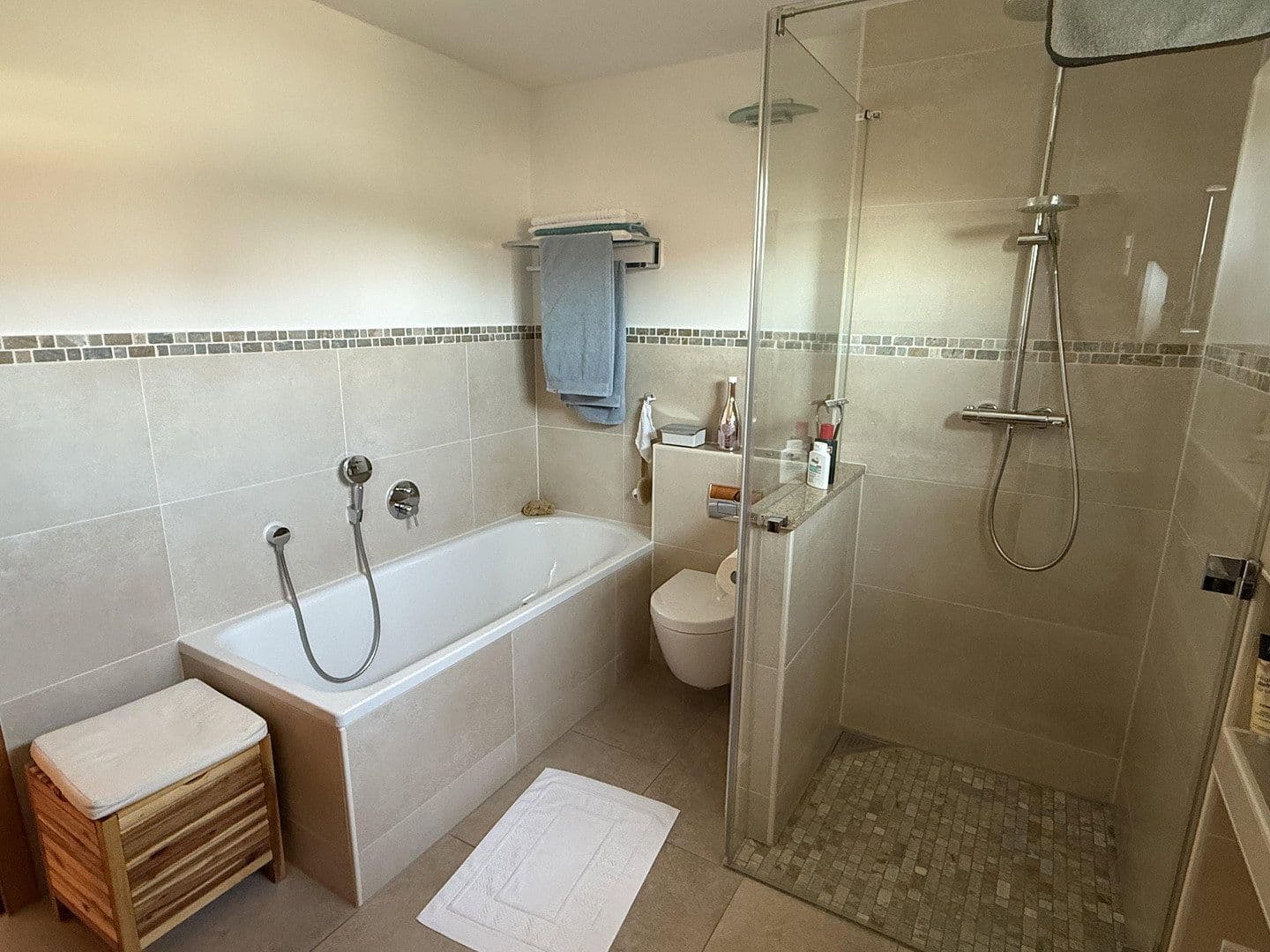 Predaj domu 154 m², pozemek 399 m², Wörthsee, Bavorsko Predaj domu 154 m², pozemek 399 m², Wörthsee, Bavorsko