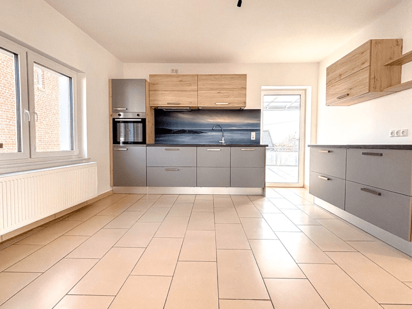 Predaj domu 200 m², pozemek 206 m², Friedrichstraße 8, Wirges, Porýnie-Falcko Predaj domu 200 m², pozemek 206 m², Friedrichstraße 8, Wirges, Porýnie-Falcko