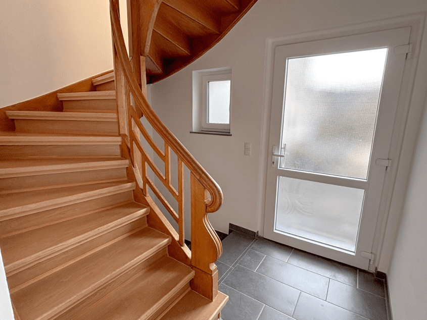 Predaj domu 200 m², pozemek 206 m², Friedrichstraße 8, Wirges, Porýnie-Falcko Predaj domu 200 m², pozemek 206 m², Friedrichstraße 8, Wirges, Porýnie-Falcko