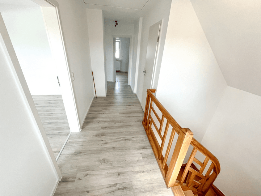 Predaj domu 200 m², pozemek 206 m², Friedrichstraße 8, Wirges, Porýnie-Falcko Predaj domu 200 m², pozemek 206 m², Friedrichstraße 8, Wirges, Porýnie-Falcko