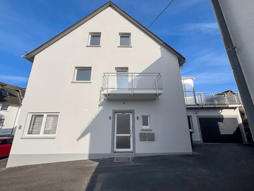 Predaj domu 200 m², pozemek 206 m², Friedrichstraße 8, Wirges, Porýnie-Falcko Predaj domu 200 m², pozemek 206 m², Friedrichstraße 8, Wirges, Porýnie-Falcko