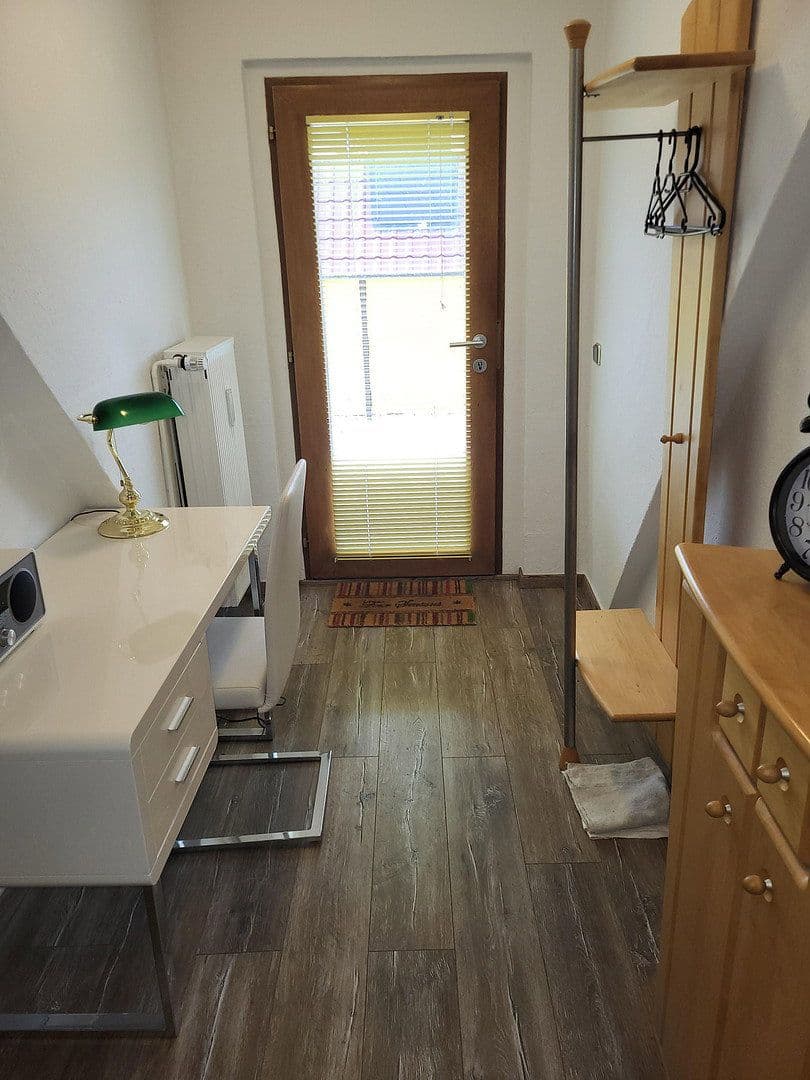 Prenájom bytu 1-izbový 62 m², Schkopau, Sasko-Anhaltsko Prenájom bytu 1-izbový 62 m², Schkopau, Sasko-Anhaltsko