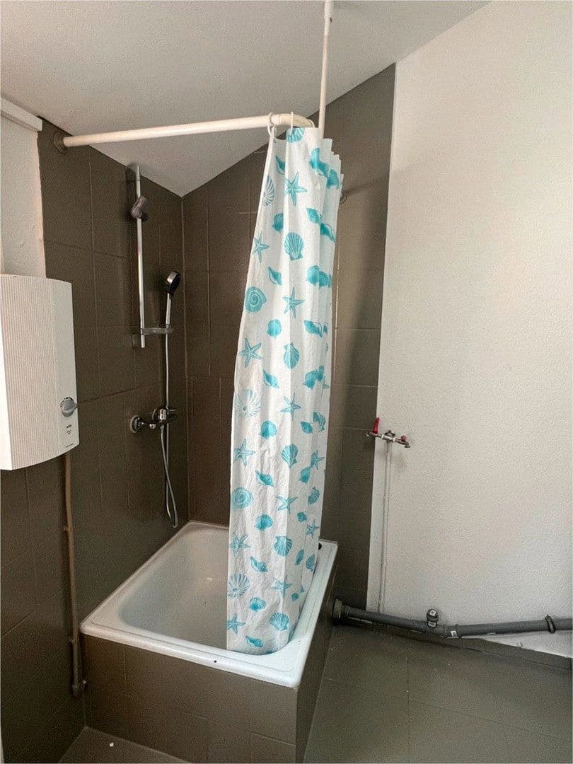 Prenájom bytu 1-izbový 22 m², Goethestrasse, Erlangen, Bavorsko Prenájom bytu 1-izbový 22 m², Goethestrasse, Erlangen, Bavorsko