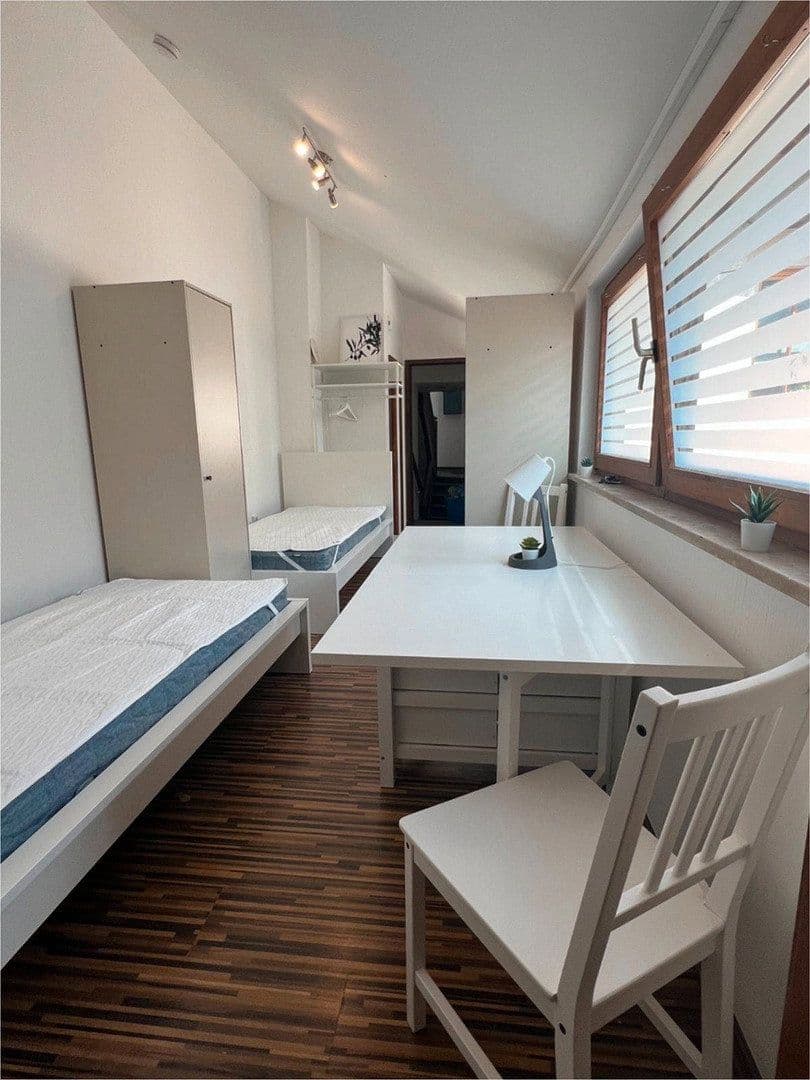 Prenájom bytu 1-izbový 22 m², Goethestrasse, Erlangen, Bavorsko Prenájom bytu 1-izbový 22 m², Goethestrasse, Erlangen, Bavorsko