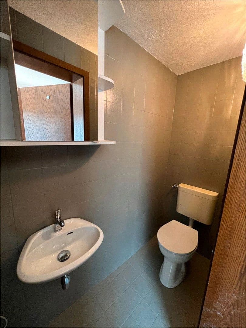 Prenájom bytu 1-izbový 22 m², Goethestrasse, Erlangen, Bavorsko Prenájom bytu 1-izbový 22 m², Goethestrasse, Erlangen, Bavorsko