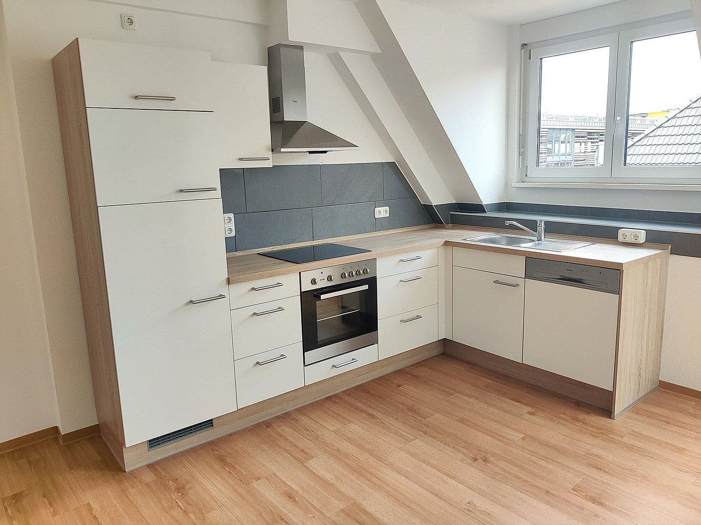 Prenájom bytu 2-izbový 48 m², Ludwigstr. 11, Aschaffenburg, Bavorsko Prenájom bytu 2-izbový 48 m², Ludwigstr. 11, Aschaffenburg, Bavorsko