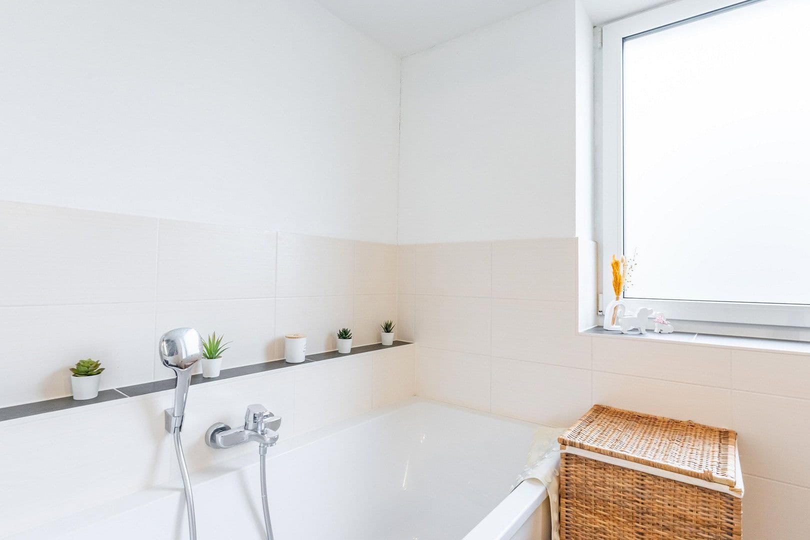Predaj domu 117 m², pozemek 264 m², Kolberger Str., Stade, Dolné Sasko Predaj domu 117 m², pozemek 264 m², Kolberger Str., Stade, Dolné Sasko